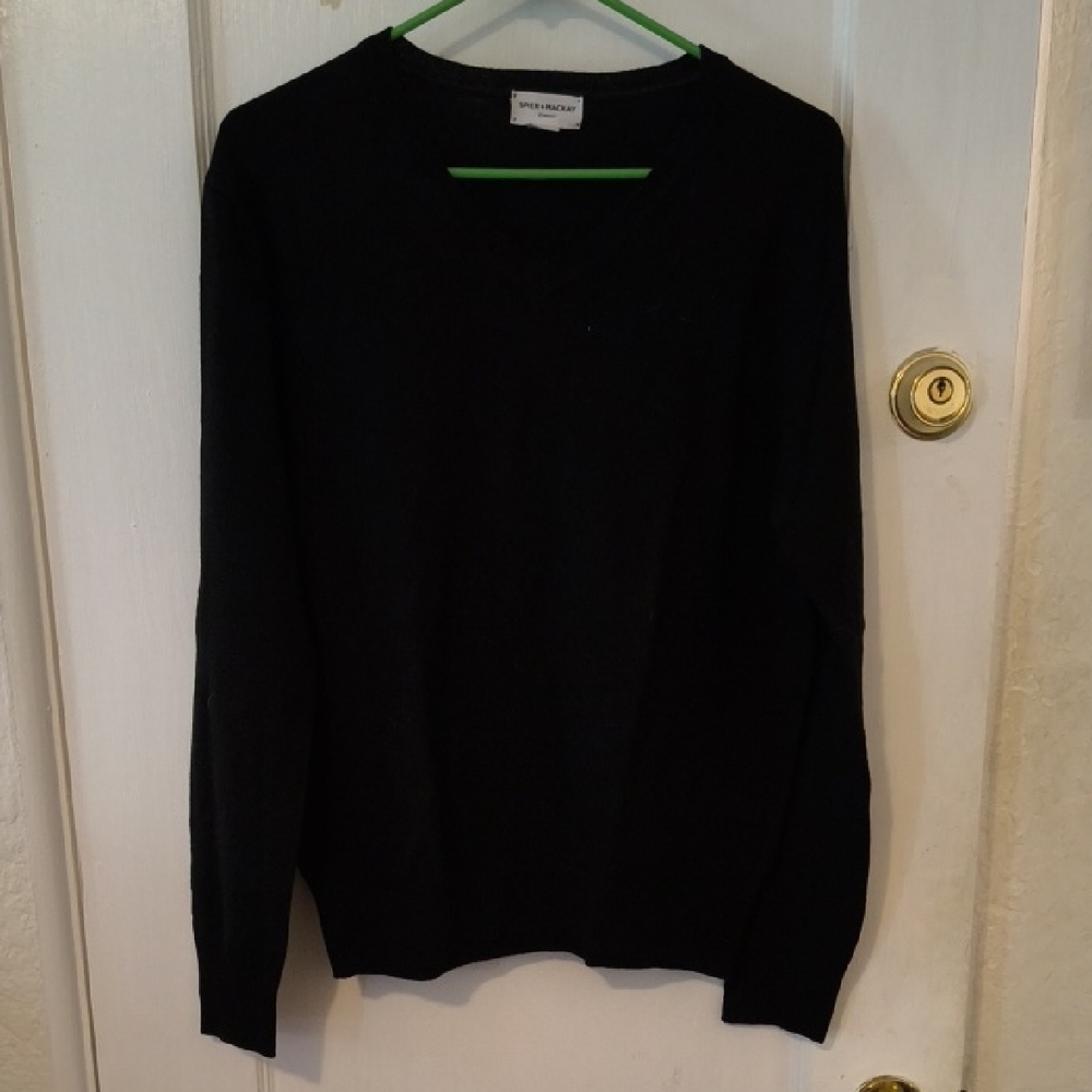 Spier & Mackay | 100% Merino Wool V-Neck Sweater in Classic Black